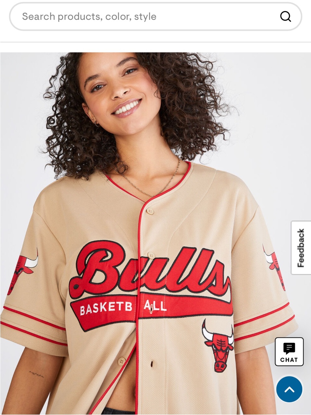 AEROSOLES Chicago Bulls Tan and Red Baseball Jersey Top